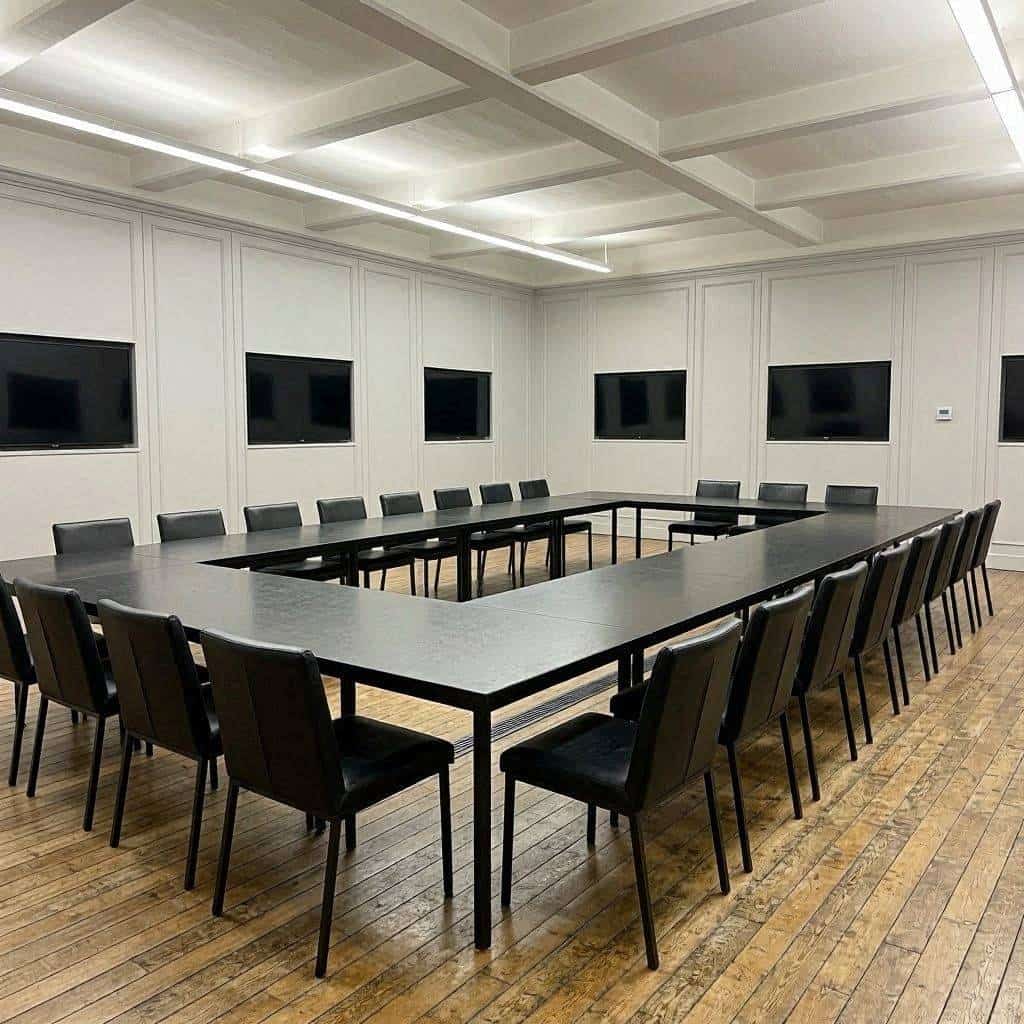 新员工团队写字楼办公的视频会议隔音为何会在新员工批量入职时暴露短板